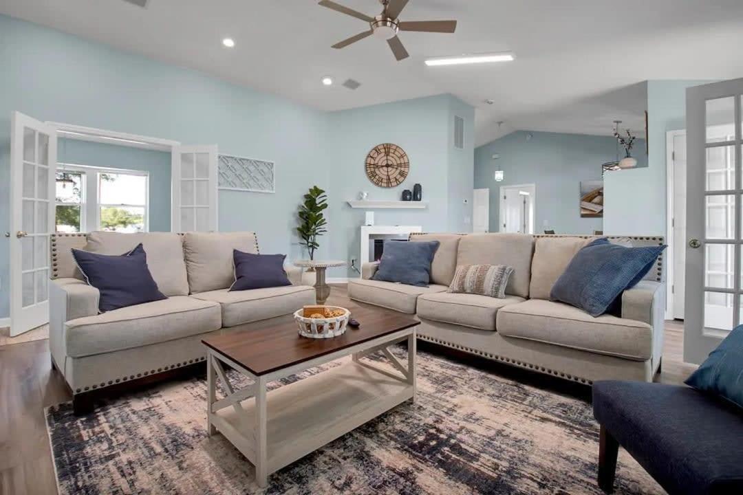 Surf City Serene Waterfront Vacation Home Buitenkant foto